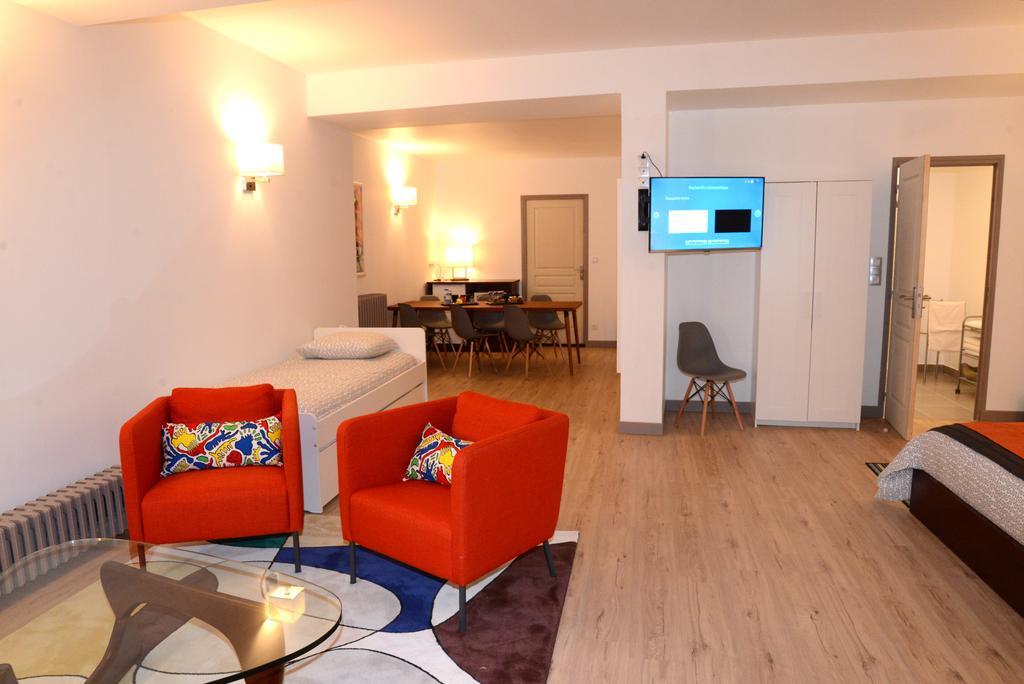 Les Chambres Panda Saint-Aignan  Exteriör bild